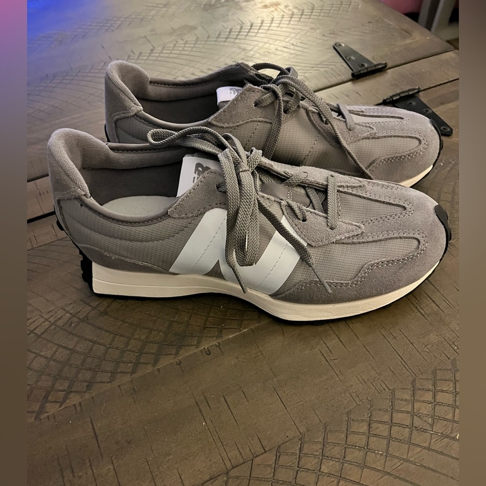 New balance 327